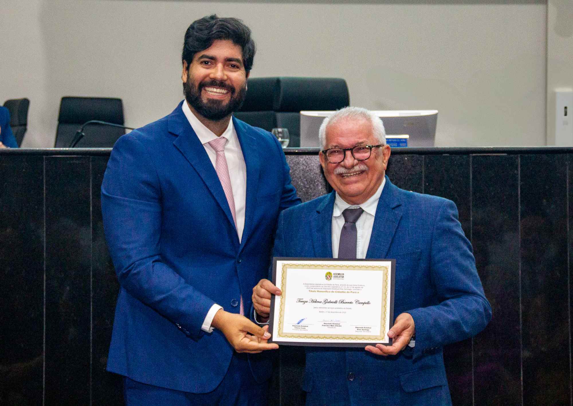 17/12/2025 - Sessão Solene Outorga de Títulos Honoríficos